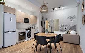 Marina Beach Apartments
